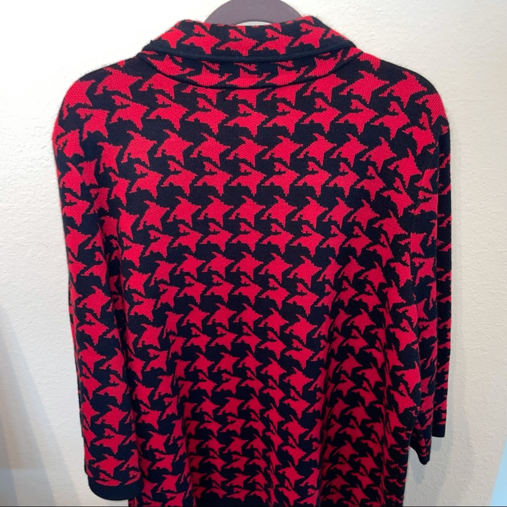 DESIGN ORIGINALS. houndstooth sweater jacket. - Picture 3 of 5